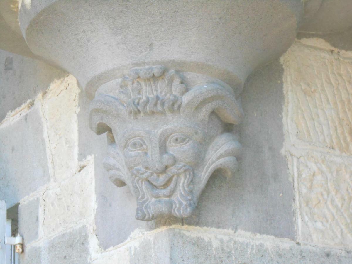 Chateau De Courbelimagne, Raulhac Exterior foto